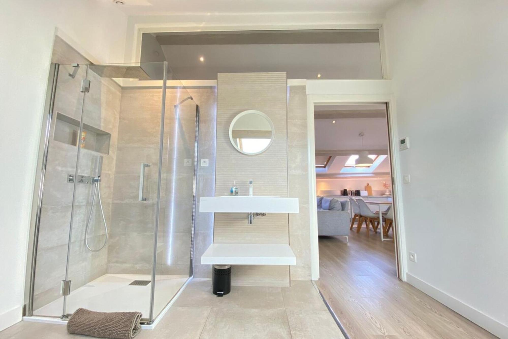 Modern & Bright 4-Room Apartment In Cannes Banane Exterior photo